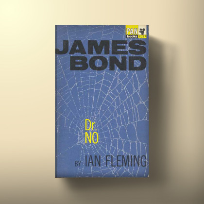 Designed by Raymond Hawkey, and published by PAN in 1965.